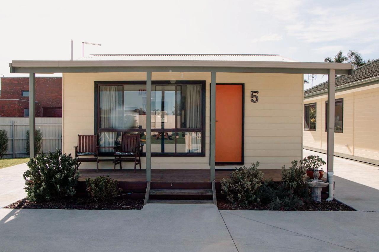 Beachcomber Holiday Units Lakes Entrance Exterior photo