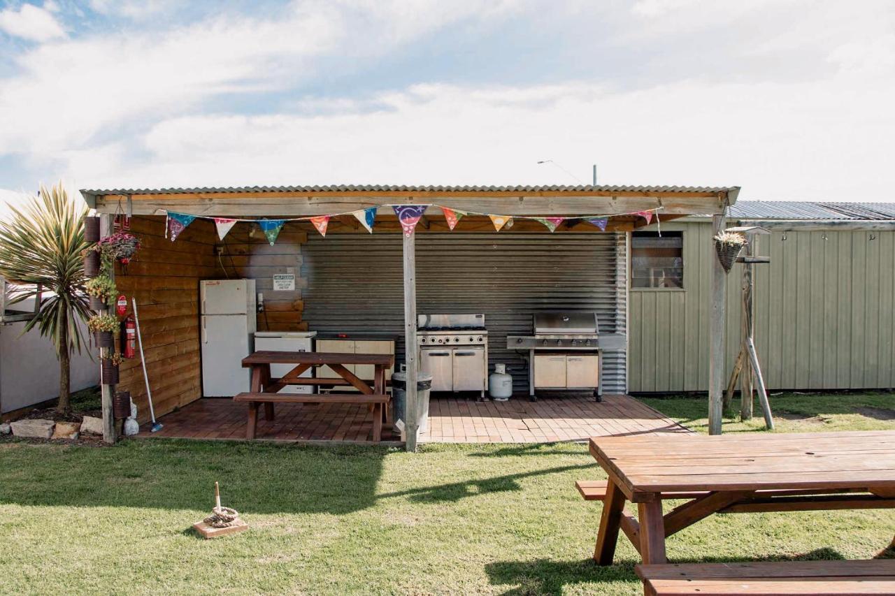 Beachcomber Holiday Units Lakes Entrance Exterior photo